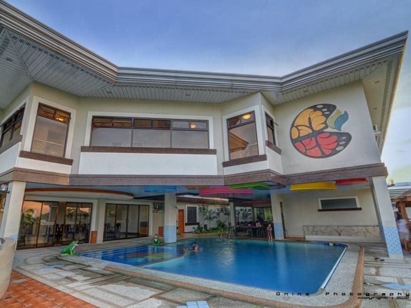 RedDoorz Premium @ Nick Hotel Gerona Tarlac in Tarlac City, Philippines