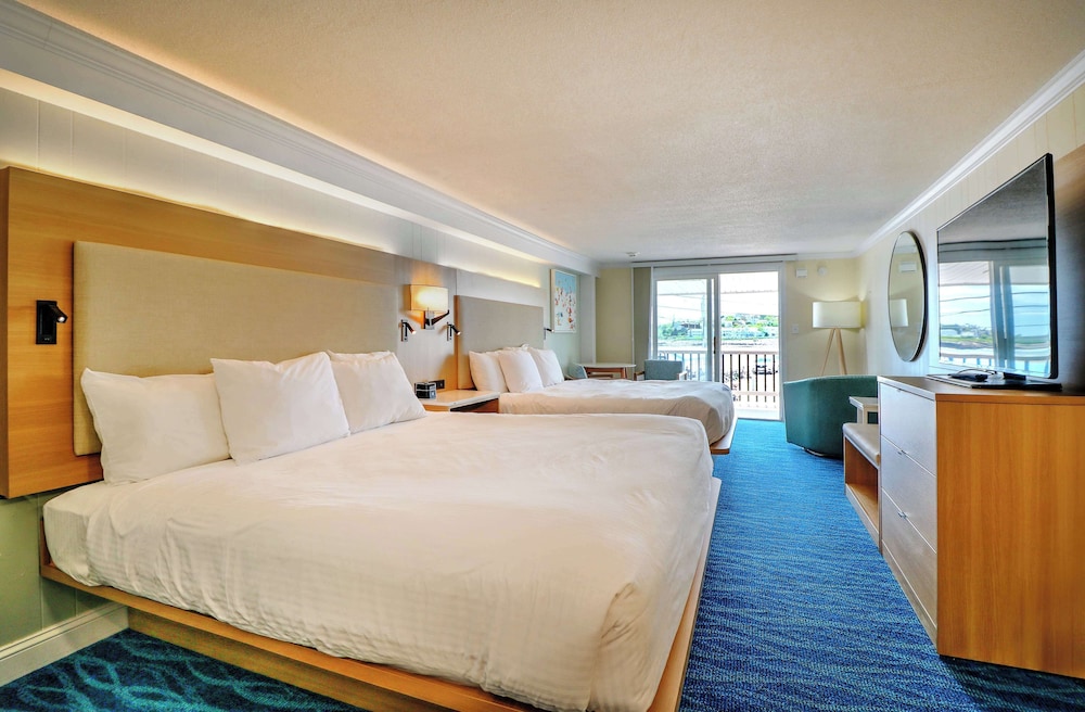 Norseman Resort on the Beach - photo 47