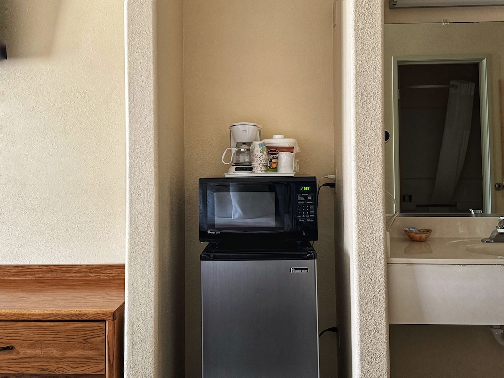 Stay Wise Inn Cedaredge - photo 18