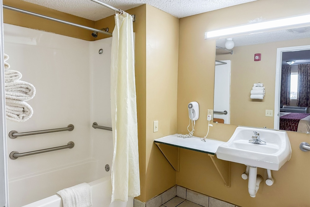 Garden Inn & Suites Rome Ga - photo 48