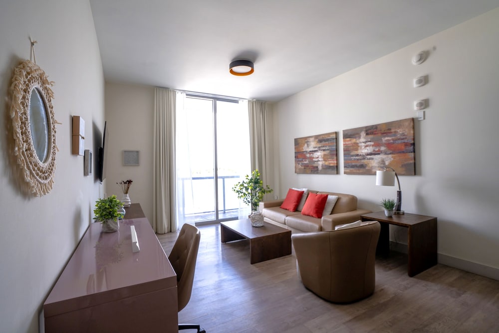 Global Rent Apart — 4-Star Luxury Hotel in Hollywood, United States