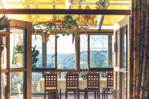 Hotel Gasthof Schönblick - carbon neutral hotel in Neumarkt In Der Oberpfalz