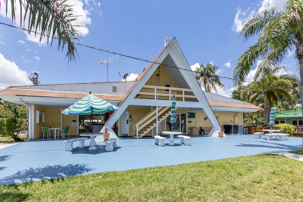 Miami Everglades Rv Resort - photo 44