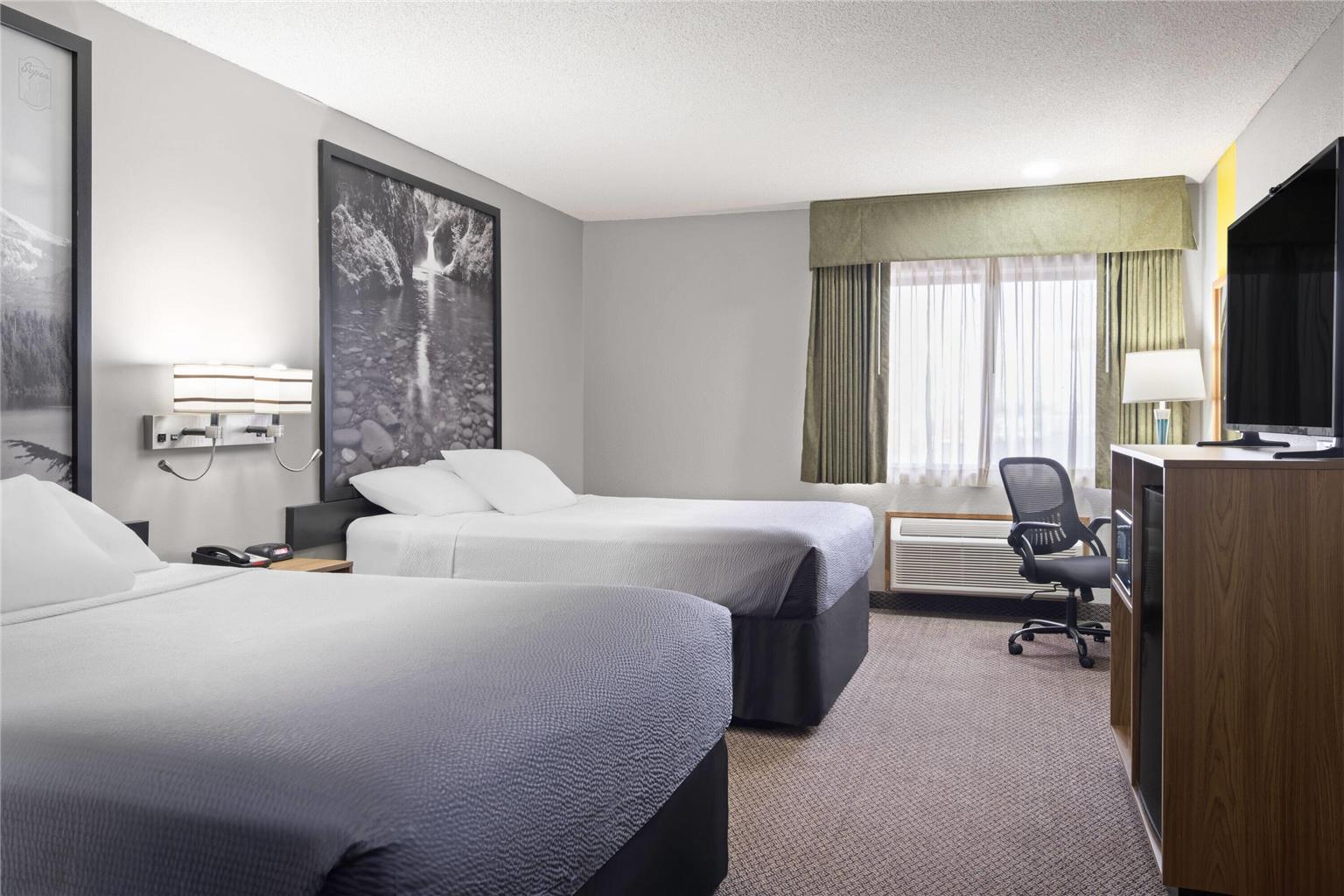 Super 8 by Wyndham Baker City - photo 23