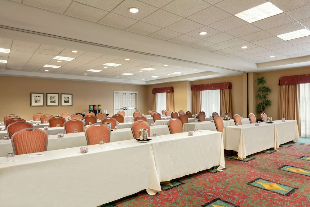 Hilton Garden Inn Fort Myers Airport FGCU - photo 45