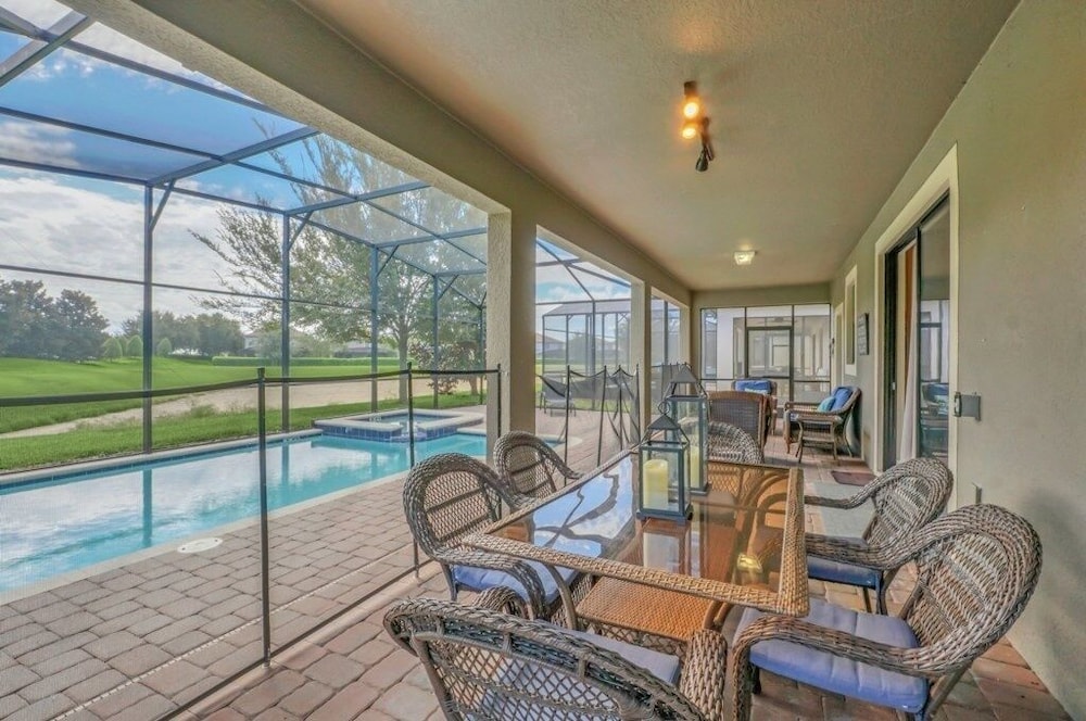 Relaxing Pool Home With Extra Space In #1 Resort 8 Bedroom Villa - photo 46