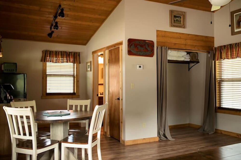The Silver Spur Resort Campsite - photo 17