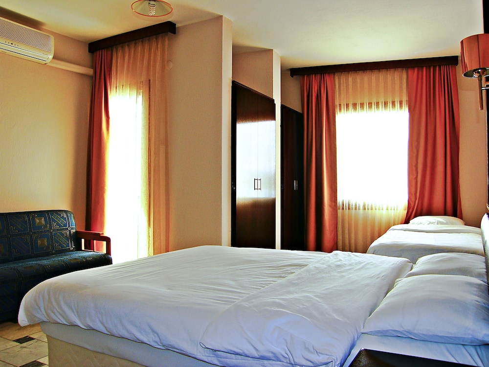 Samyeli Otel ve Restaurant in Dikili, Turkey