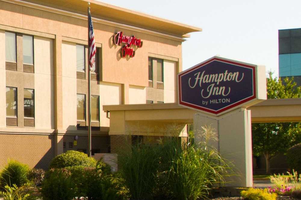 Hampton Inn St. Louis Chesterfield - photo 32