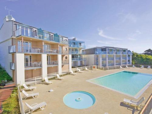 Apartment Near the Beautiful Beach — 4-Star Luxury Hotel in Audierne, France