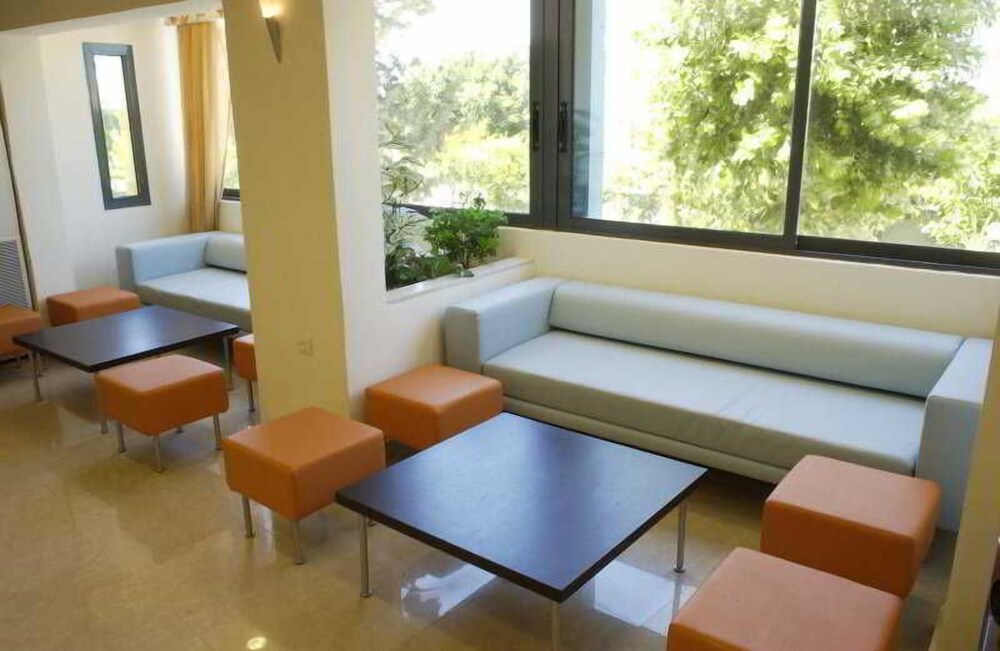 Sunland Hotel — hotel in Ialysos