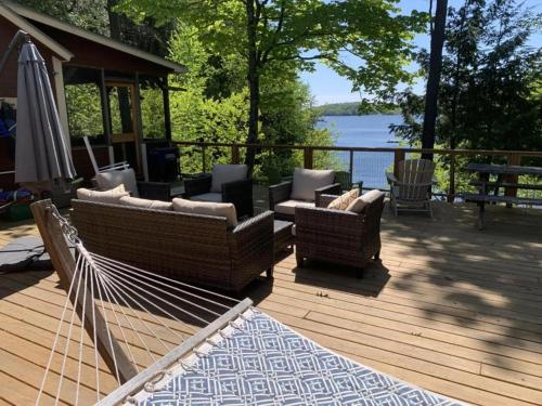 Tots Cabin of Braeloch — 4-Star Luxury Hotel in Colchester, United States