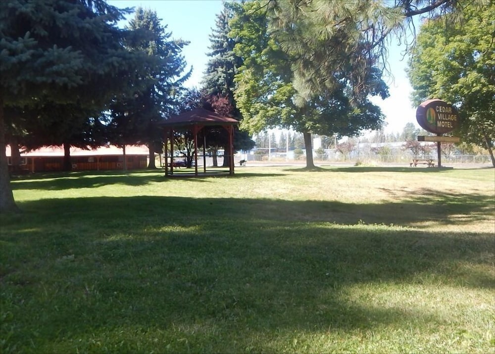 Cedar Village Motel & RV Park - photo 16