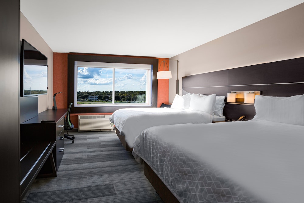 Holiday Inn Express & Suites Sanford Lake Mary by IHG - photo 9