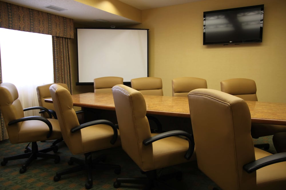 Hampton Inn & Suites Chillicothe - photo 67