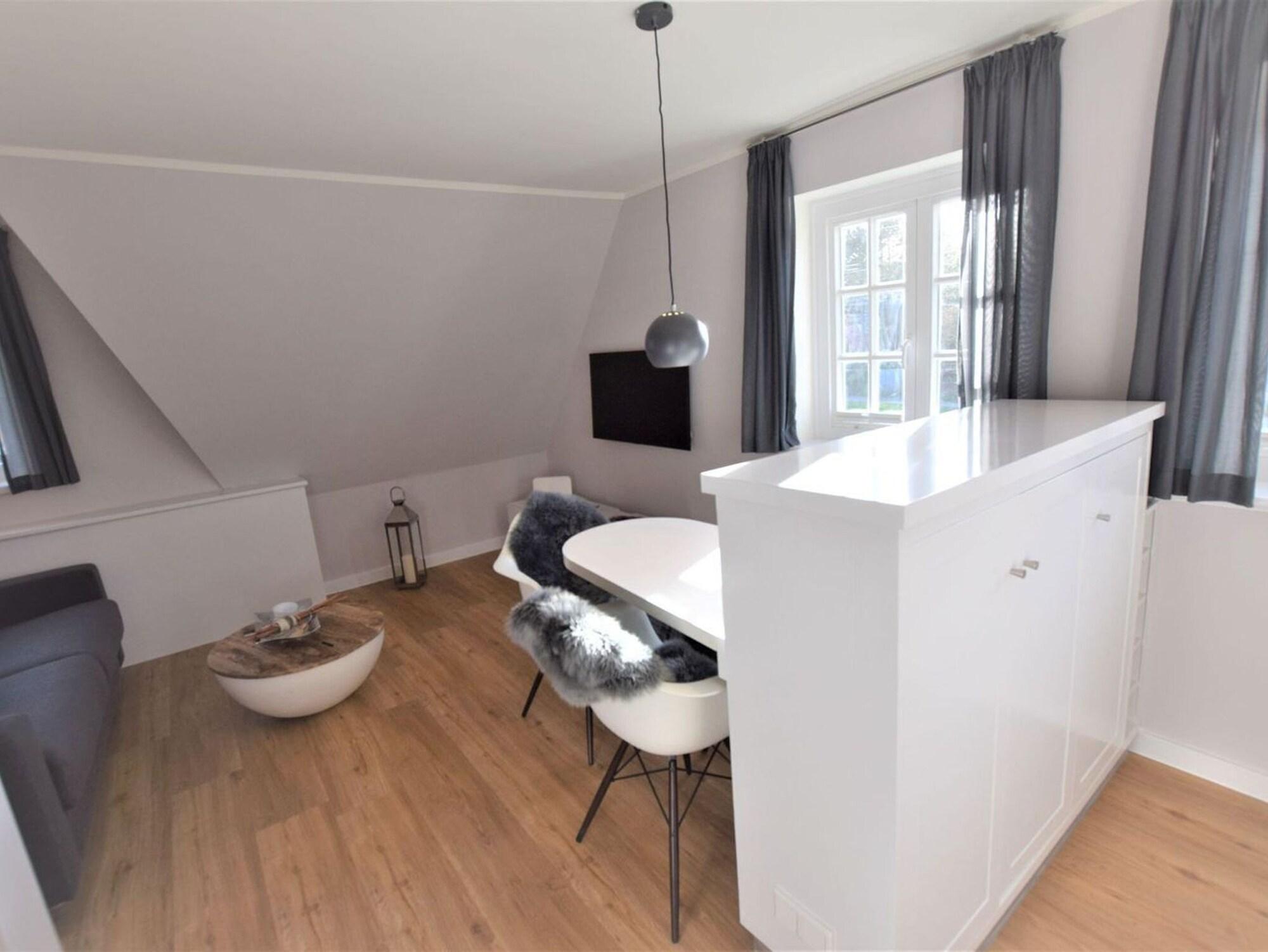 Warfthüs App 08 — 4-Star Luxury Hotel in Sylt-Ost, Germany
