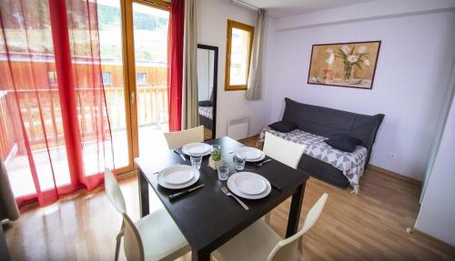 Studio 2 4 Personnes MAE 0951 - last minute hotel in Unknown City