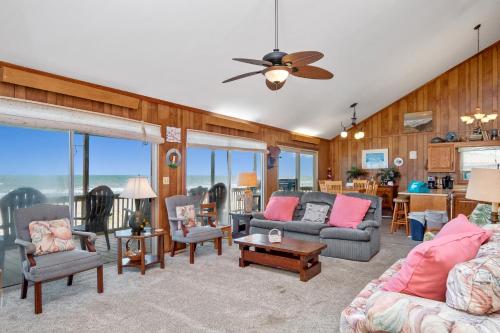 A Pirate's Paradise by Oak Island Accommodations - photo 7
