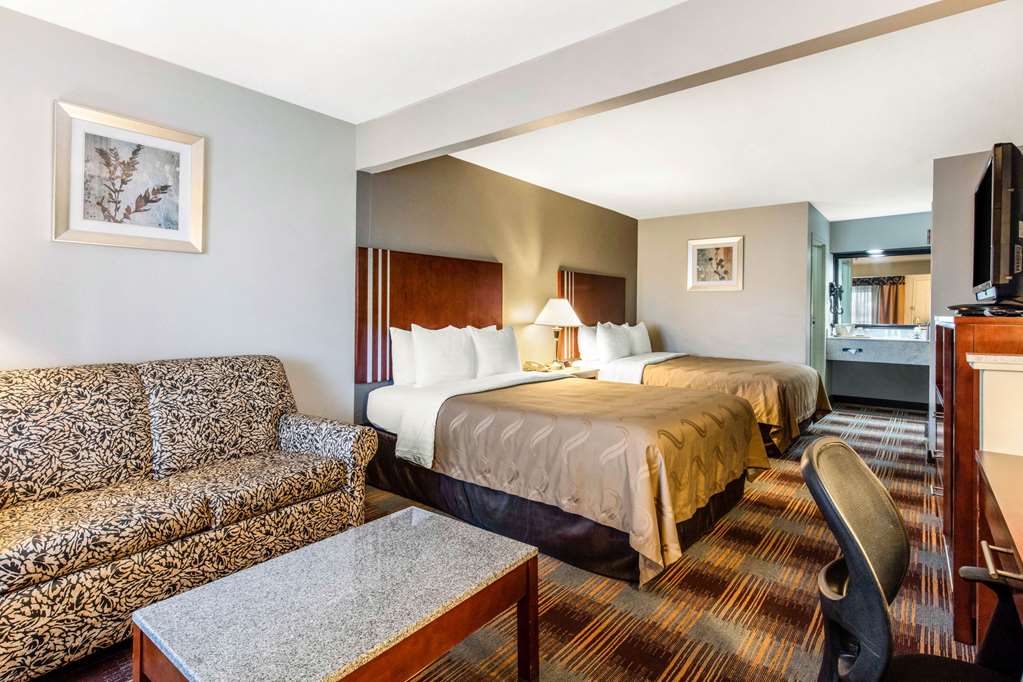 Quality Inn Memphis Airport - photo 16