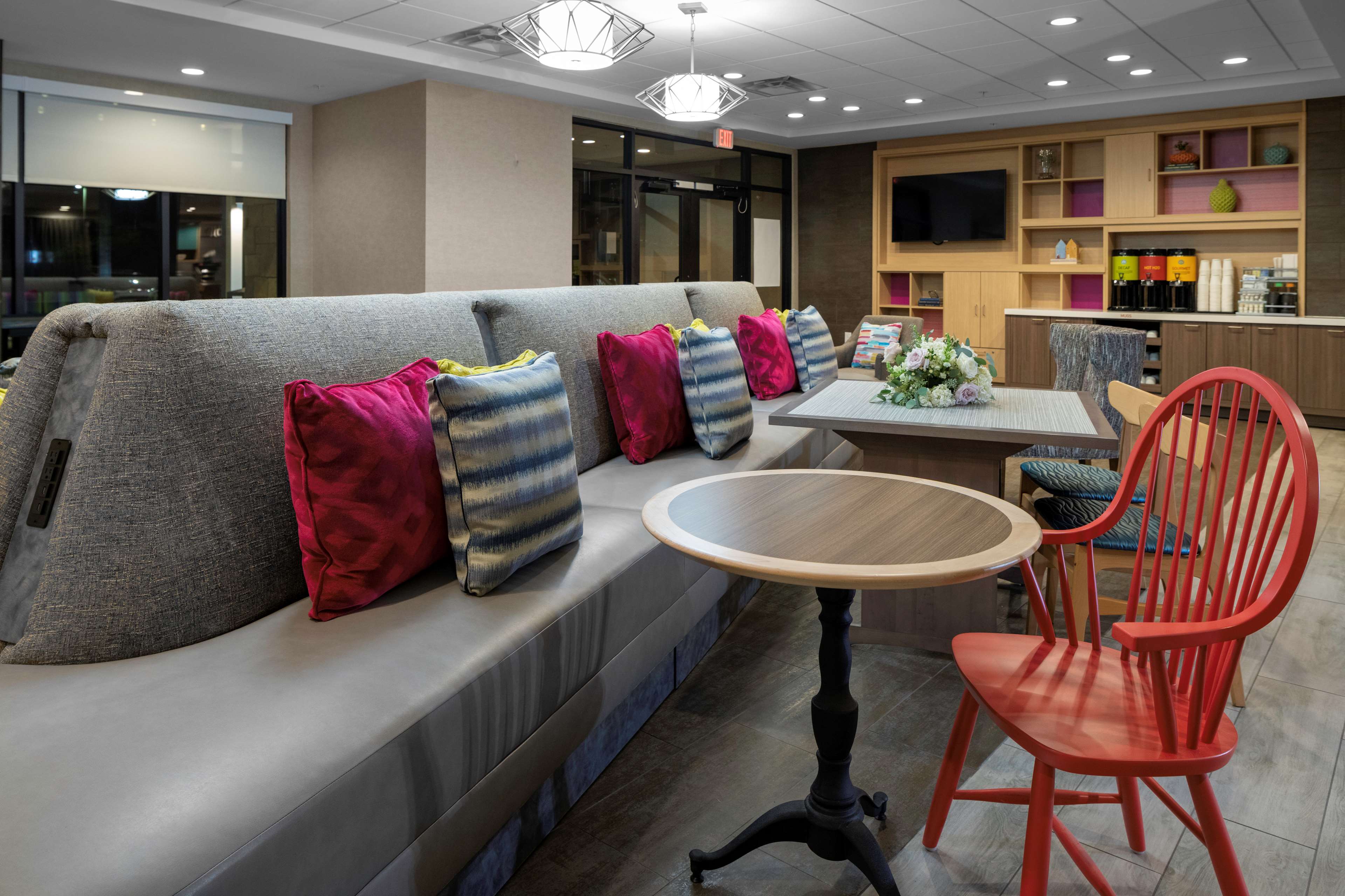 Home2 Suites by Hilton Buford Mall of Georgia - photo 5