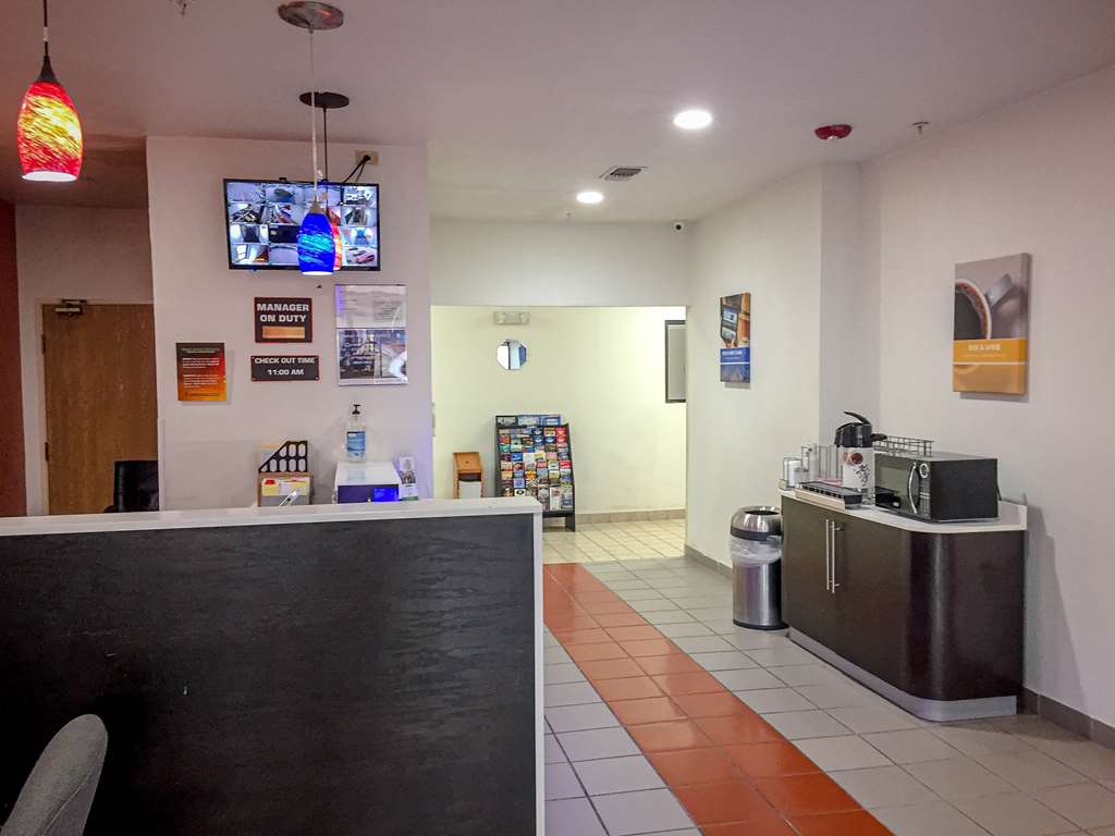 Motel 6 Woodway TX - photo 17