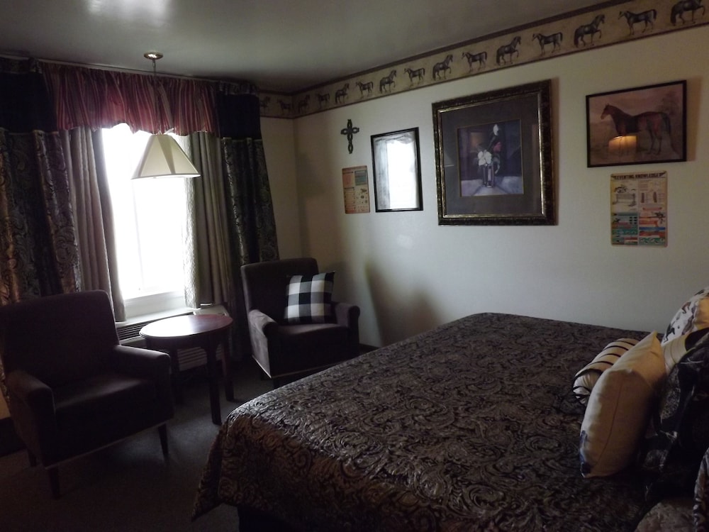 Crest Country Inn - photo 78