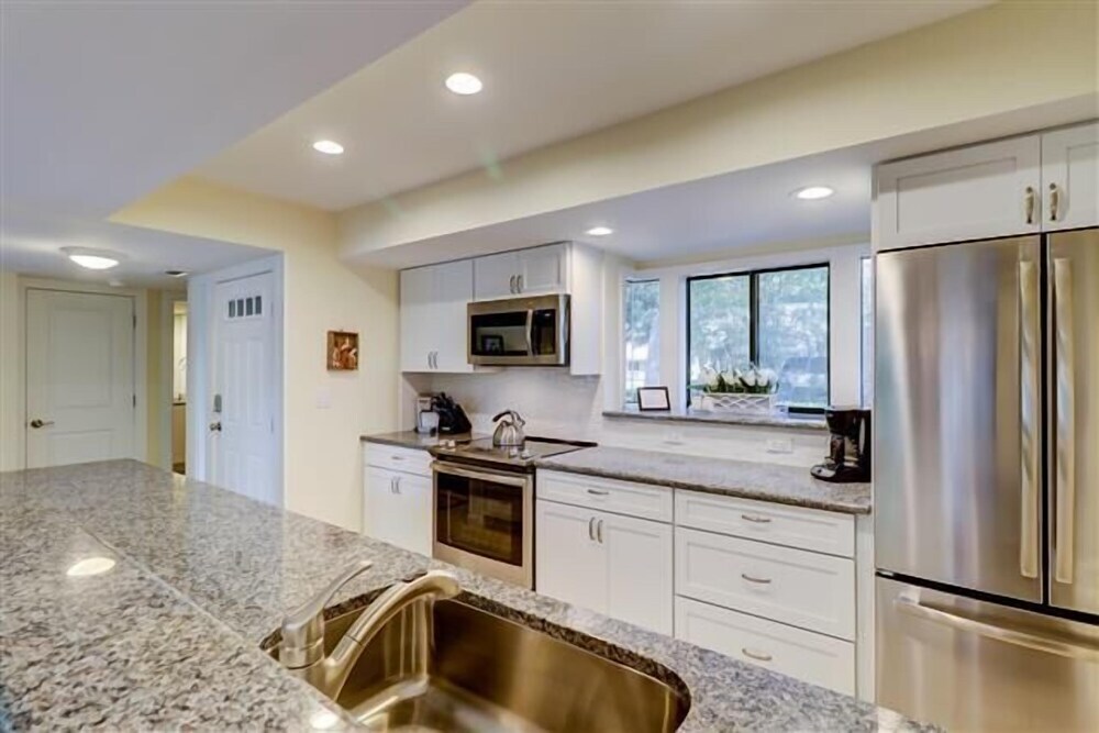 2447 Inland Harbour at the Sea Pines Resort - photo 15