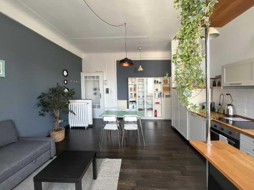 Meleto Apt — 4-Star Luxury Hotel in Milan, Italy