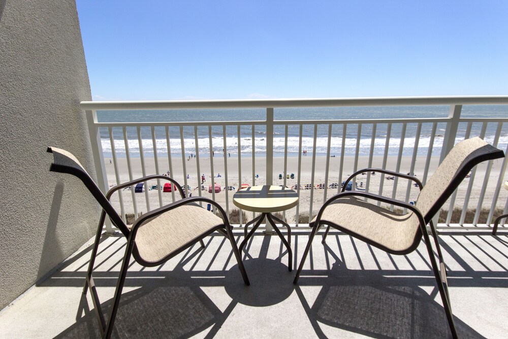 Carolinian Beach Resort by Oceana Resorts - photo 41