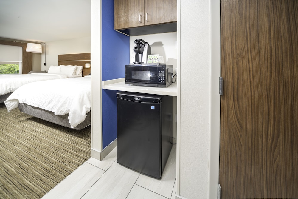 Holiday Inn Express & Suites Rock Hill by IHG - photo 8