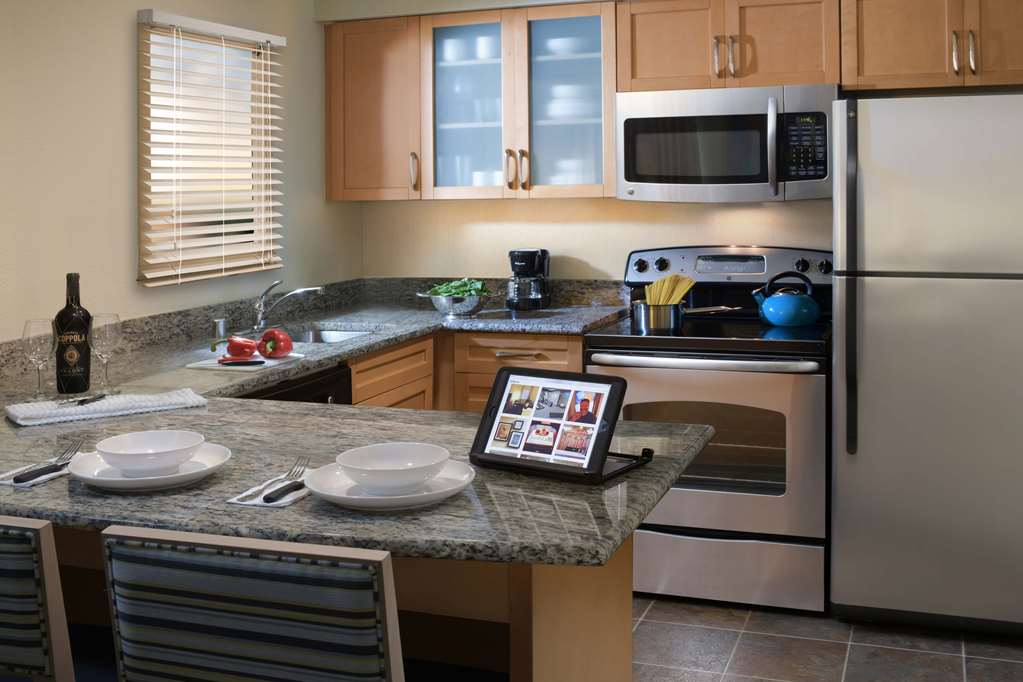 Sonesta ES Suites Montgomery - photo 8