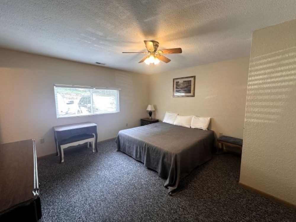 Alhonna Resort LLC - photo 32