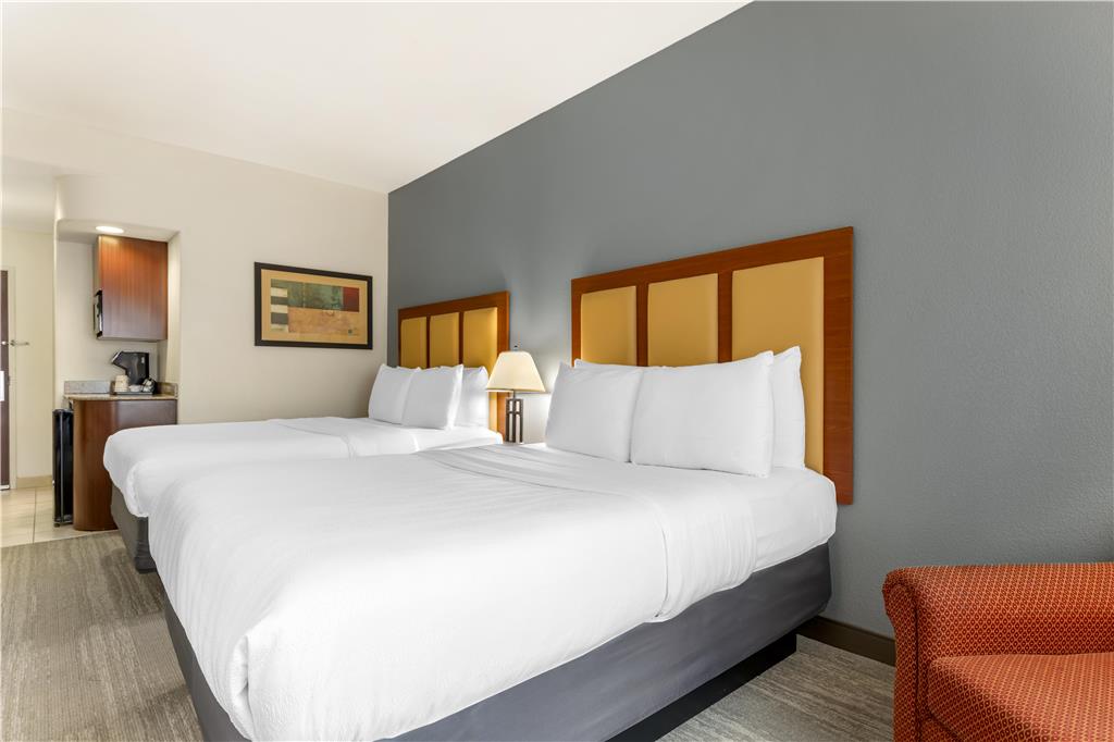 Best Western Plus Waxahachie Inn & Suites - photo 15