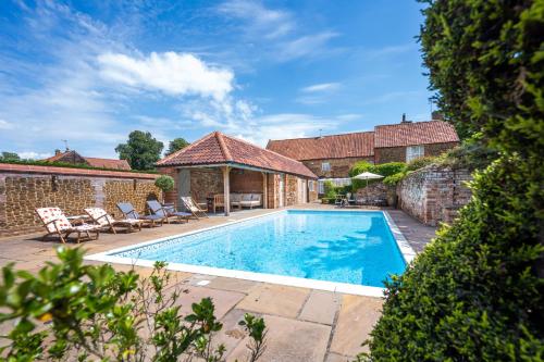 Ivy Farm — 4-Star Luxury Hotel in Grimston, United Kingdom