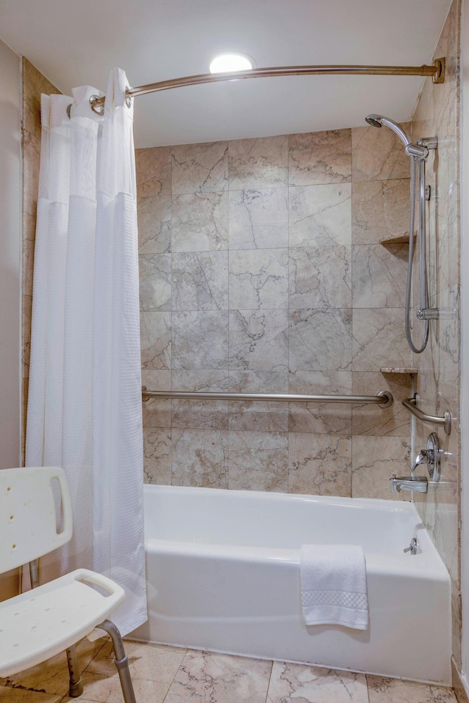 Courtyard by Marriott Cranbury South Brunswick - photo 20