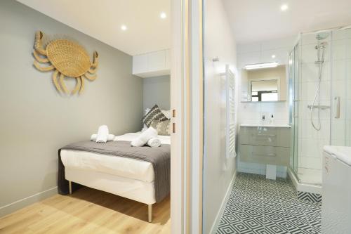 Chénier Paradise - carbon neutral hotel in Paris