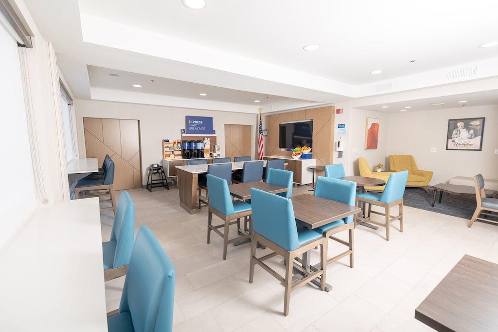 Holiday Inn Express & Suites Frackville By IHG - photo 39