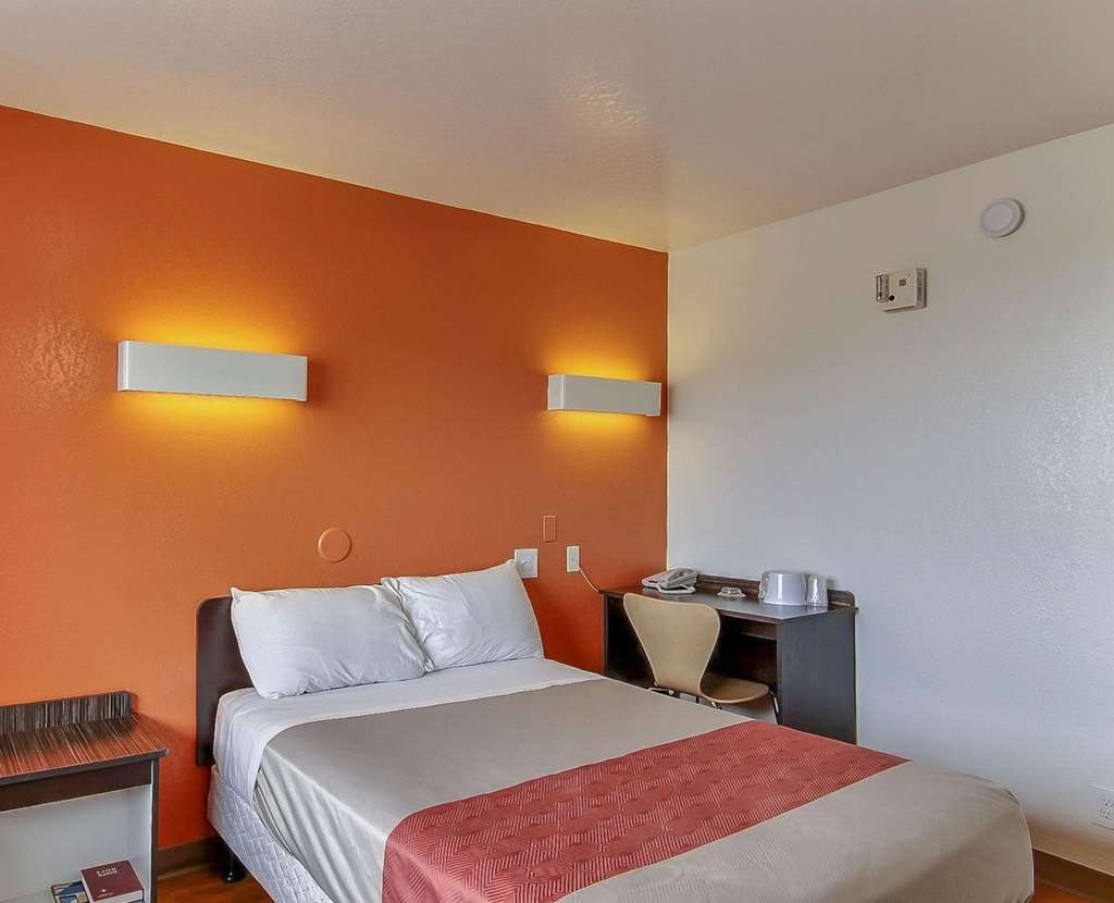 Motel 6 Buellton CA Solvang Area - photo 14