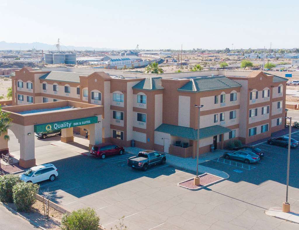 Quality Inn & Suites Yuma - photo 4