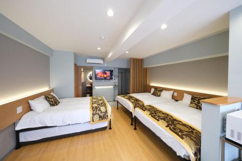 Hotel Aaron Taisho Ekimae - last minute hotel in Osaka