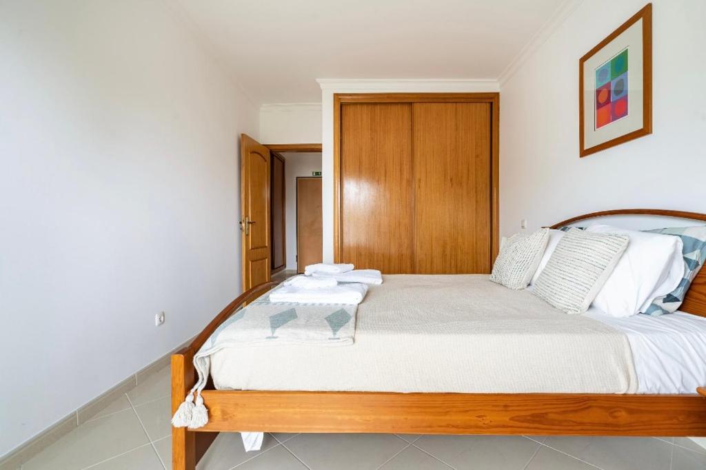 Quarteira beach house — 4-Star Luxury Hotel in Quarteira, Portugal