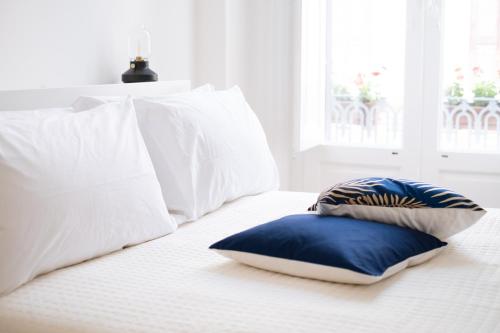 Amas Loft Principe Amedeo — 4-Star Luxury Hotel in Bari, Italy
