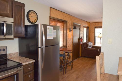Little Fanny Pet Friendly Satellite Fireplace Grill Close To Everything — Taos