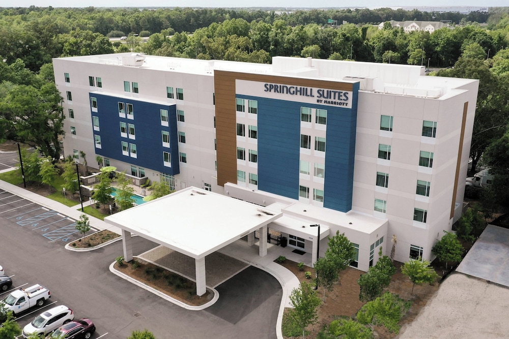 SpringHill Suites by Marriott Charleston Airport & Convention Center in North Charleston, United States