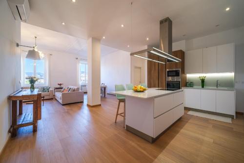 La Superba Loft — 4-Star Luxury Hotel in Genoa, Italy