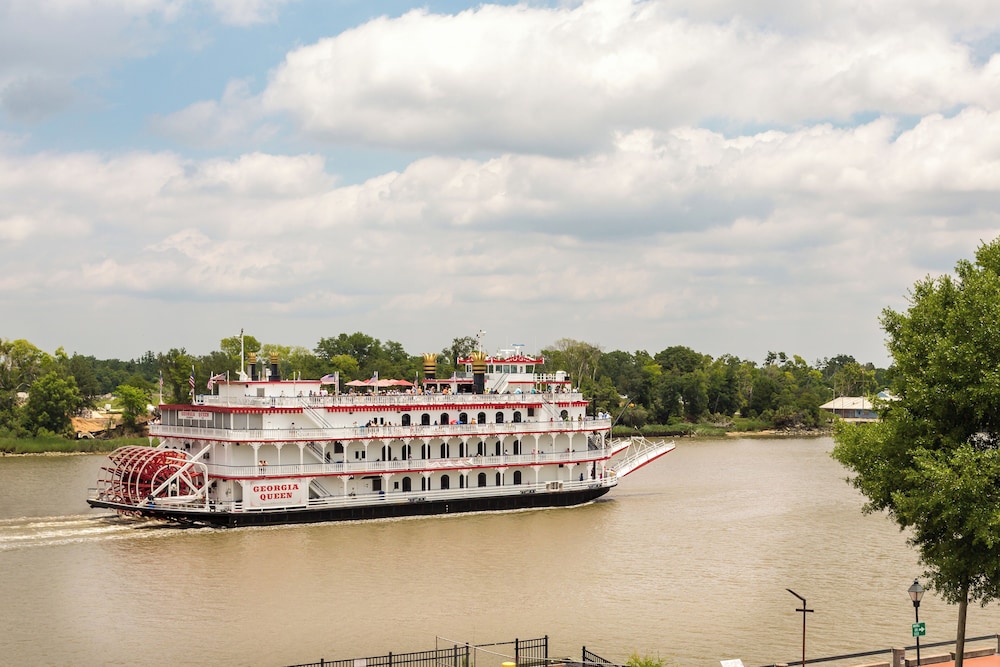 Olde Harbour Inn Historic Inns of Savannah. - photo 49