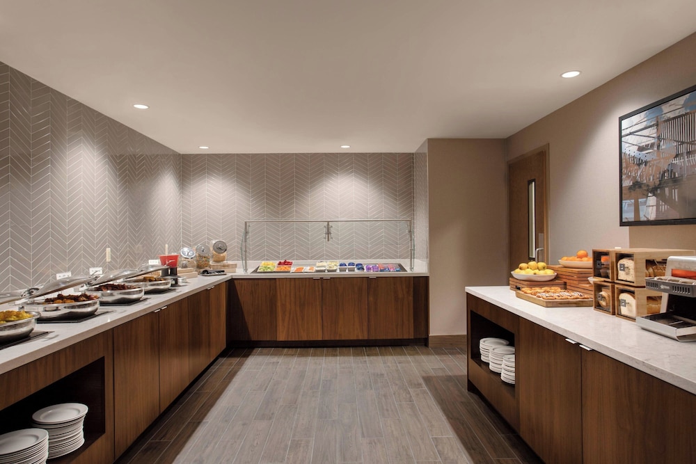 Auburn Hills Marriott Pontiac - photo 20