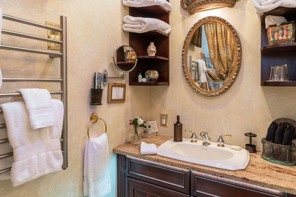Abbington Green Bed & Breakfast Inn - photo 62