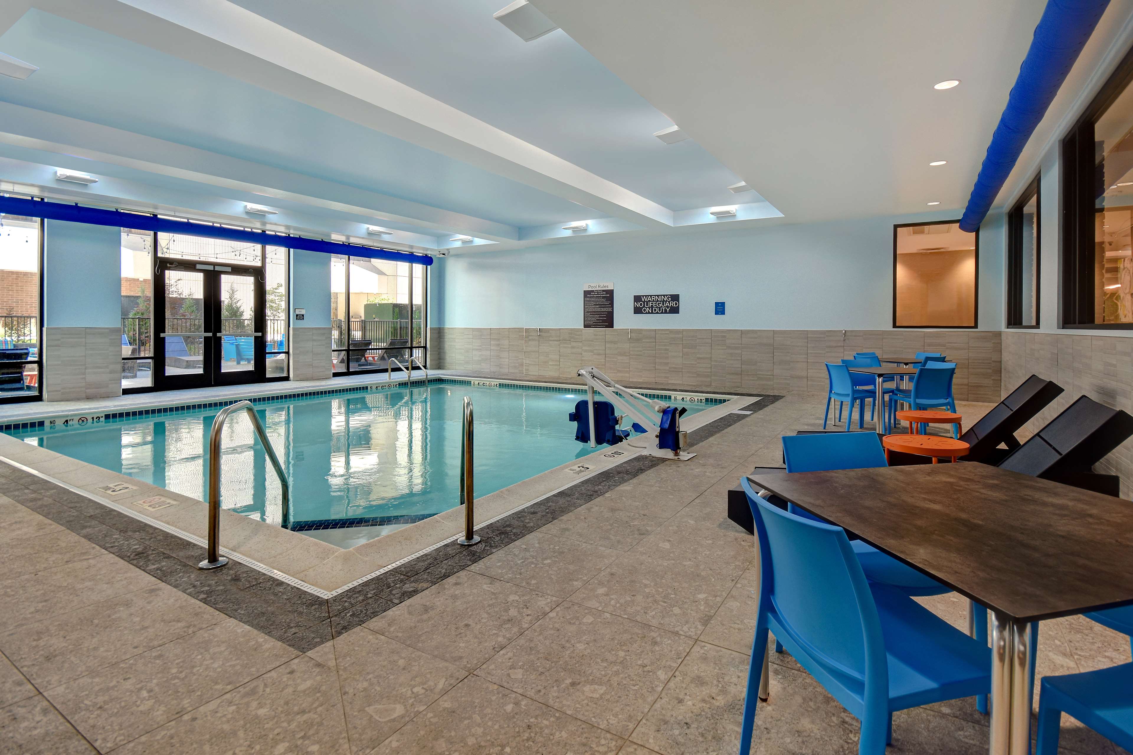 Home2 Suites by Hilton Kalamazoo Downtown - photo 20