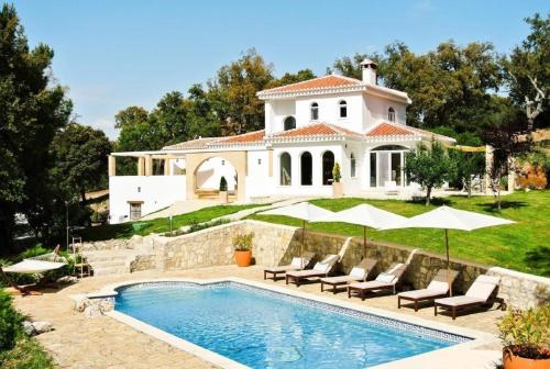 Villa Valparaiso — 4-Star Luxury Hotel in Alhama De Granada, Spain